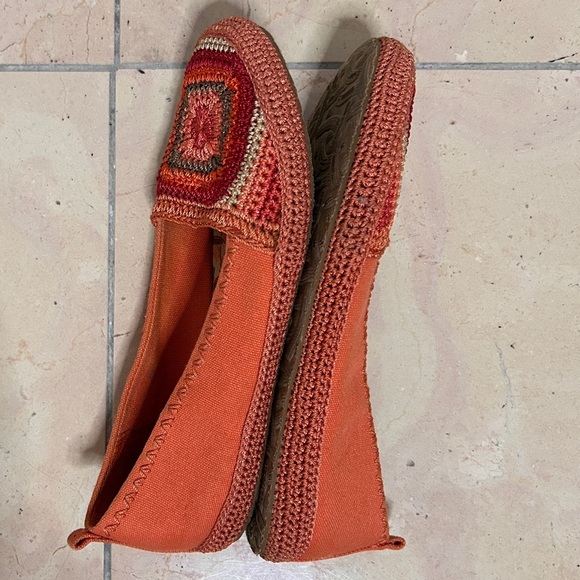 The Sak Women's Orange Crochet Flats women’s size 7.5 textile espadrille - Picture 10 of 11